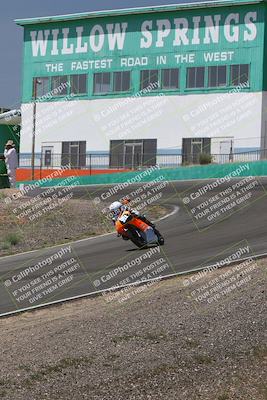 media/Apr-20-2025-AHRMA (Sun) [[393a79c373]]/Race/Group 4/Turn 4b/